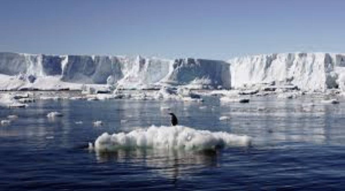 SVET OČEKUJU NEVIĐENI EKSTREMI: Potvrđen temperaturni rekord na Antartiku, tope se glečeri, eskaliraju požari!