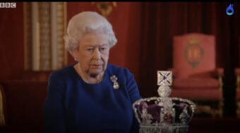 AKTIVIRAN DREVNI OBIČAJ: Mornari umesto  konja na sahrani kraljice Elizabete II, ovo nije viđeno 120 godina!
