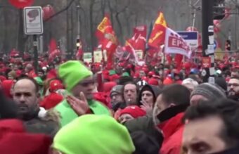 RADNICI U BRISELU IZAŠLI NA ULICE U PROTEST: Traže zaštitu od inflacije! (VIDEO)