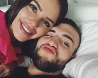 ŠTANCAJU DECU: Veljko već razmišlja o trećem detetu, a Bogdana je tek u šestom mesecu! IMA I POSEBNE USLOVE!