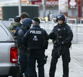 SRPSKI I CRNOGORSKI NARKO-KLANOVI HARAJU BEČOM: Austrijska policija sprovela do sada najveću istragu!