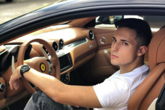 Sin Dragane Mirković očarao ženski rod i pokazao auto od 400.000 €! (FOTO)