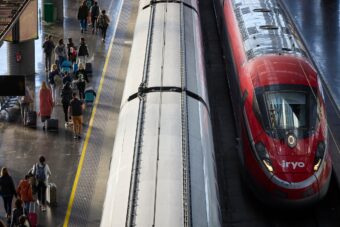 Železnica moli putnike da prestanu da gledaju porniće dok su u vozu