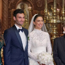 Ljubavna bajka u Grčkoj: Unuka našeg slavnog pevača izgovorila sudbonosno “DA” – Prelepa Ana udala se juče za grčkog biznismena