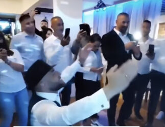 TO JE LJUBAV: Iznenađujući trenutak na srpskoj svadbi, svi u neverici! (VIDEO)