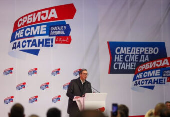 Predsednik Vučić sa skupa Liste ‘Srbija ne sme da stane’ poručio građanima da je važno da izađu na izbore: Pozivam vas da pobedimo sve Đilasove liste, nemamo ništa važnije od naše zemlje! DO POBEDE, BORIĆEMO SE ZA NAŠU OTADŽBINU!