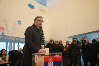 “SNS ĆE IZ SVOJIH REDOVA SKLONITI BAHATE I AROGANTNE” Vučić najavio velike promene