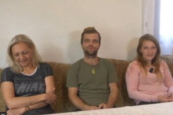 Elmedin Karić sa ženama Fatimom i Janom top tema u regionu: “Dajte pite ovamo, dve su trudne” SAZNAJTE ŠTA PRIŽELJKUJE BOSANSKI KAZANOVA (VIDEO)