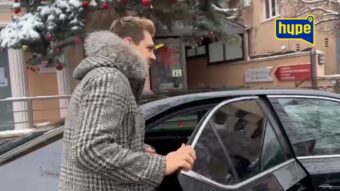 EKSKLUZIVNO! Hype ispred privatnog porodilišta koje je Miloš Biković upravo napustio! (VIDEO)
