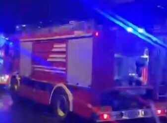 PONOVO POŽAR NA NOVOM BEOGRADU! Izbio požar u tržnom centru (FOTO/VIDEO)