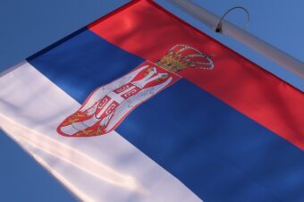 UBEDLJIVO NAJVIŠE SRBA nosi OVO prezime! Koja prezimena “Vladaju” Srbijom, a koja kod komšija?