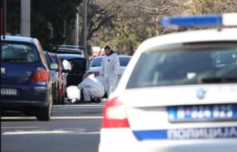 LEŽAO NA TROTOARU SA DVE PROSTRELNE RANE NA GLAVI: Jezivi detalji ubistva u Beogradu