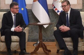 U toku je sastanak Vučića sa specijalnim predstavnikom EU!