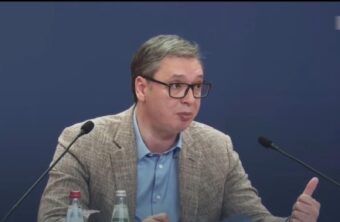 OPOZICIJA NA APARATIMA: Vučić: Kažu da ukinemo zakone, da ukinemo pravni poredak Srbije! (VIDEO)