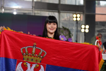 ISPRAĆAJ TEYA DORE NA Evroviziju 2024! Evo ko joj je predao zastavu, a ko poželeo srećan put u Malme