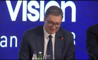 Vučić se u Kotoru obratio novinarima: Ovaj što je meni pretio, svaki dan je činio najteža krivična dela!