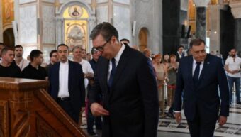 VUČIĆ: “Nastavićemo da se zalažemo za očuvanje mira, stabilnosti, nacionalnog, kulturnog i verskog identiteta”