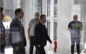 Herojskim činom sprečen dalji tok terorističkog  akta: Ivica Dačić i ambasador Izraela obišli povređenog pripadnika Žandarmerije