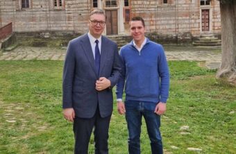 PREDSEDNIK VUČIĆ SE OGLASIO NAKON MONSTRUOZNIH PRETNJI NJEGOVOM SINU DANILU!