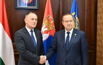 “Bilateralni odnosi Srbije i Mađarske su na najvišem nivou” Dačić na sastanku sa ambasadorom Mađarske!