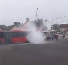 HAOS U BARAJEVU! Ljudi panično beže, gust dim se širi autobuskom stanicom (FOTO)