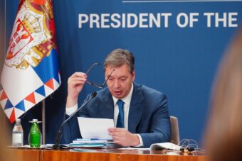 Aleksandar Vučić najavio EKONOMSKU POMOĆ ZA ĐAKE na KiM! Evo koliko će ista IZNOSITI