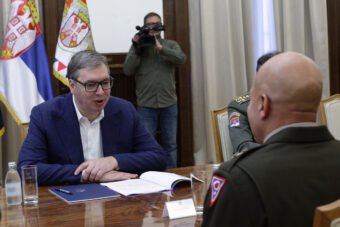 VAŽAN SASTANAK! Predsednik Vučić sastao se sa komandantom Nacionalne garde Ohaja general-majorom Harisom (FOTO)