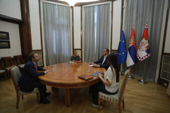 PREDSEDNIK SRBIJE SA ŠEFOM DELEGACIJE EU U SRBIJI! Vučić: “EU i zemlje članice da se hitno suprostave samovolji Prištine”