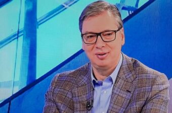 PREDSEDNIK ALEKSANDAR VUČIĆ U SPECIJALNOJ EMISIJI: “Opozicija hoće rat, a mi hoćemo rad, ljudima je jasno”