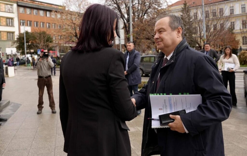 DAČIĆ U OBILASKU ŠTABOVA ZA VANREDNE SITUACIJE