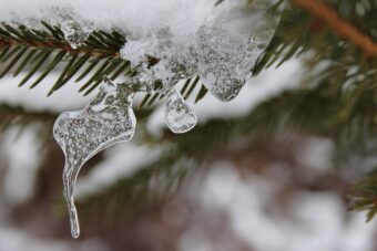 U većem delu Srbije sutra kiša i susnežica! Na planinama sneg, temperatura od -2 do 6 stepeni