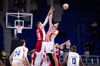 ZVEZDA PRESLIŠALA “STUDENTE”! Jago i Daum vodili crveno-bele do JUBILARNE pobede!