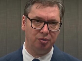 OGLASIO SE VUČIĆ POVODOM NAPADA NA NOVINARKU: Pozvao sam Milicu Škorić i izvinuo joj se zbog svega što joj se dešavalo u Novom Sadu (VIDEO)