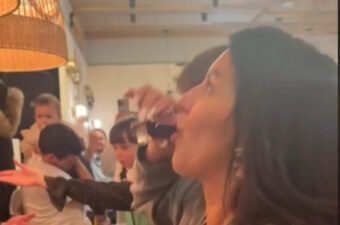 SEKA ALEKSIĆ EKSIRA RAKIJU I IGRA UZ TRUBAČE: U ovom izdanju je do sada nismo videli: “Rokaj!” (VIDEO)