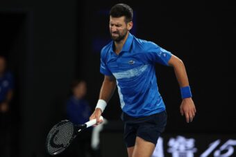 HAOS NA AUSTRALIJAN OPENU! Novak Đoković zatražio pomoć lekara, pa napustio teren