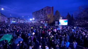 POČINJE VELIKI SKUP U JAGODINI! Ogroman broj ljudi čeka dolazak predsednika Vučića