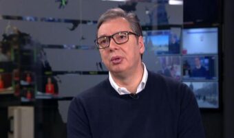 “NEĆE BITI NIKAKVIH KR*AVIH REVOLUCIJA, POZIVAM STUDENTE NA DIJALOG” Vučić: “Oni nisu budale i nisu u nečijem lutkarskom pozorištu kao što su neki zamišljali”