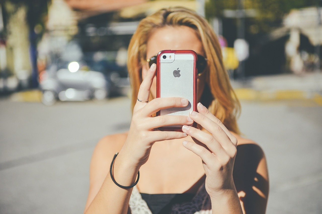 IPHONE ZABRANJUJE SNIMANJE EKSLICITNOG SADRŽAJA? Nova tehnologija detektuje kad ste bez odeće