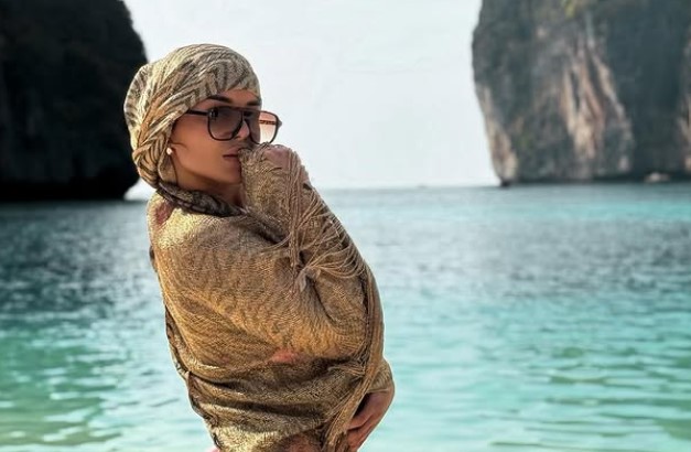 ŽENA OD SULTANA U VRELOM IZDANJU! Skinula se pa pokazala svoj najveći adut! (FOTO)