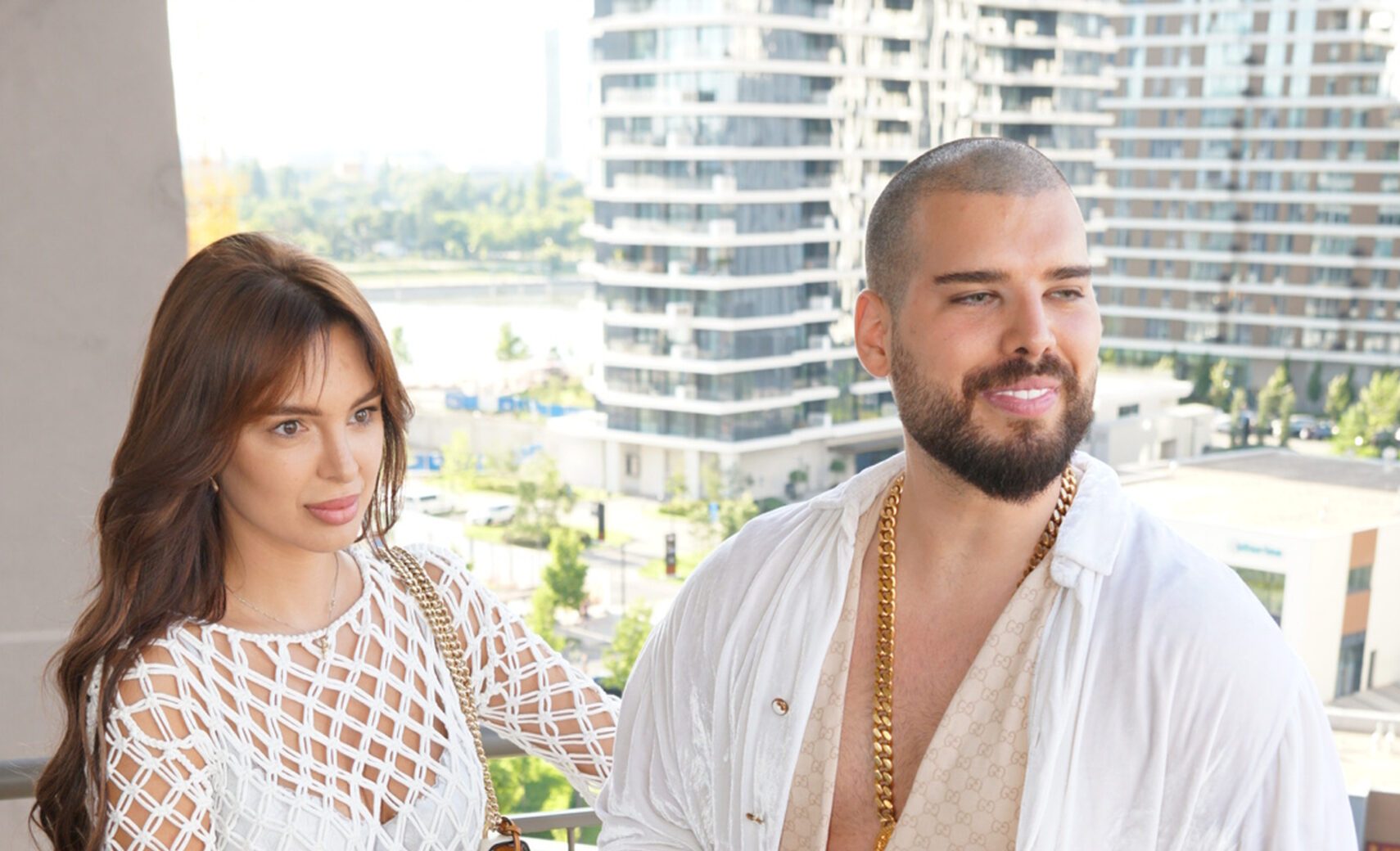 RASKRINKANI POTPUNO! Evo kako su Anđela i Adam Adaktar IZGLEDALI PRE OPERACIJA, javnost u šoku (FOTO)