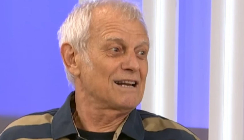 HITNA POMOĆ MOMENTALNO REAGOVALA! Evo u kakvom je stanju Branko Kockica, novi detalji nakon što mu je POZLILO, oglasili se hitno i iz pozorišta