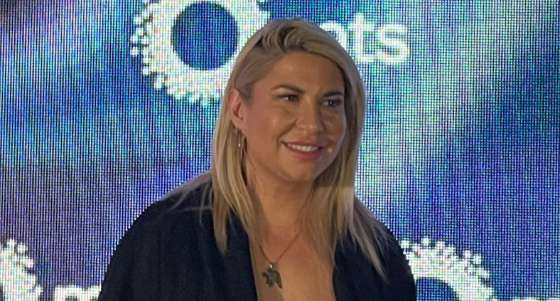 DEA ĐURĐEVIĆ UHVAĆENA SA NOVIM FRAJEROM! Brzo prebolela raskid, osmeh od uha do uha govori sve (FOTO)