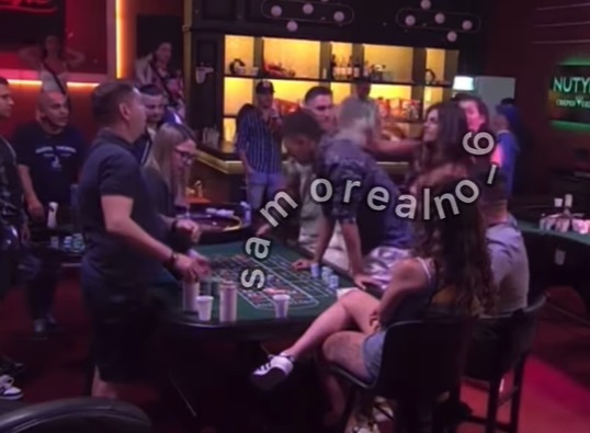 “MAMA TI JE ALKOHOLIČARKA” Ena izudarala i ispolivala Peju, a onda žestoko isprozivala Zlatu Petrović!