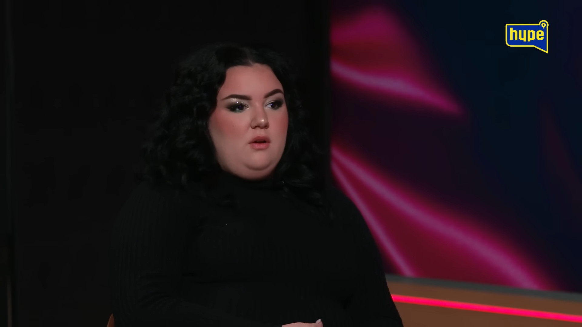 LUKA SILNI JE IMAO S*KS SA MUŠKARCEM?! Tiktokerka šokirala, javno posavetovala NJEGOVU DEVOJKU (Video)