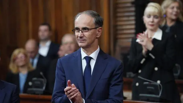 ODRŽANA PRVA SEDNICA VLADE U NOVOM SAZIVU: Usvojena rešenja neophodna za rad Kabineta premijera Macuta, imenovan i generalni sekretar