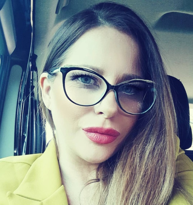 SRPSKA VODITELJKA SMRŠALA 7 KILOGRAMA UZ OVAJ NAPITAK! Evo kako je dovela liniju do savršenstva i šta nikako nije jela!