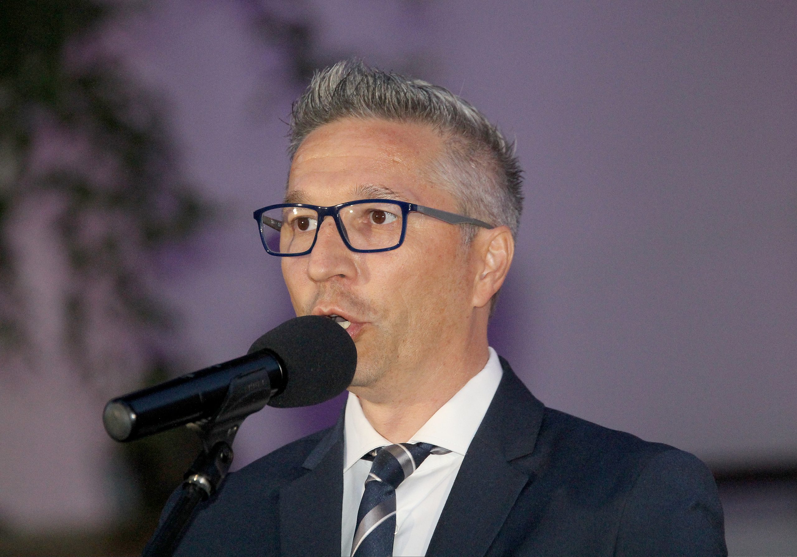 DEJAN PANTELIĆ NA OPERACIONOM STOLU! Otkrivena mu teška bolest, hemioterapije došle na naplatu