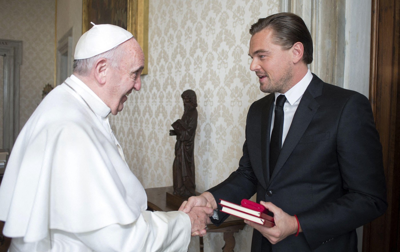 Leonardo Dikaprio se emotivnom porukom oprostio od papa Franje!