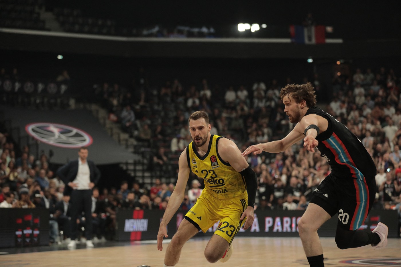 UZEO METLU U RUKE! Gudurić POČISTIO Parižane! Fener na Fajnal-foru, Real IZBORIO četvrti meč!