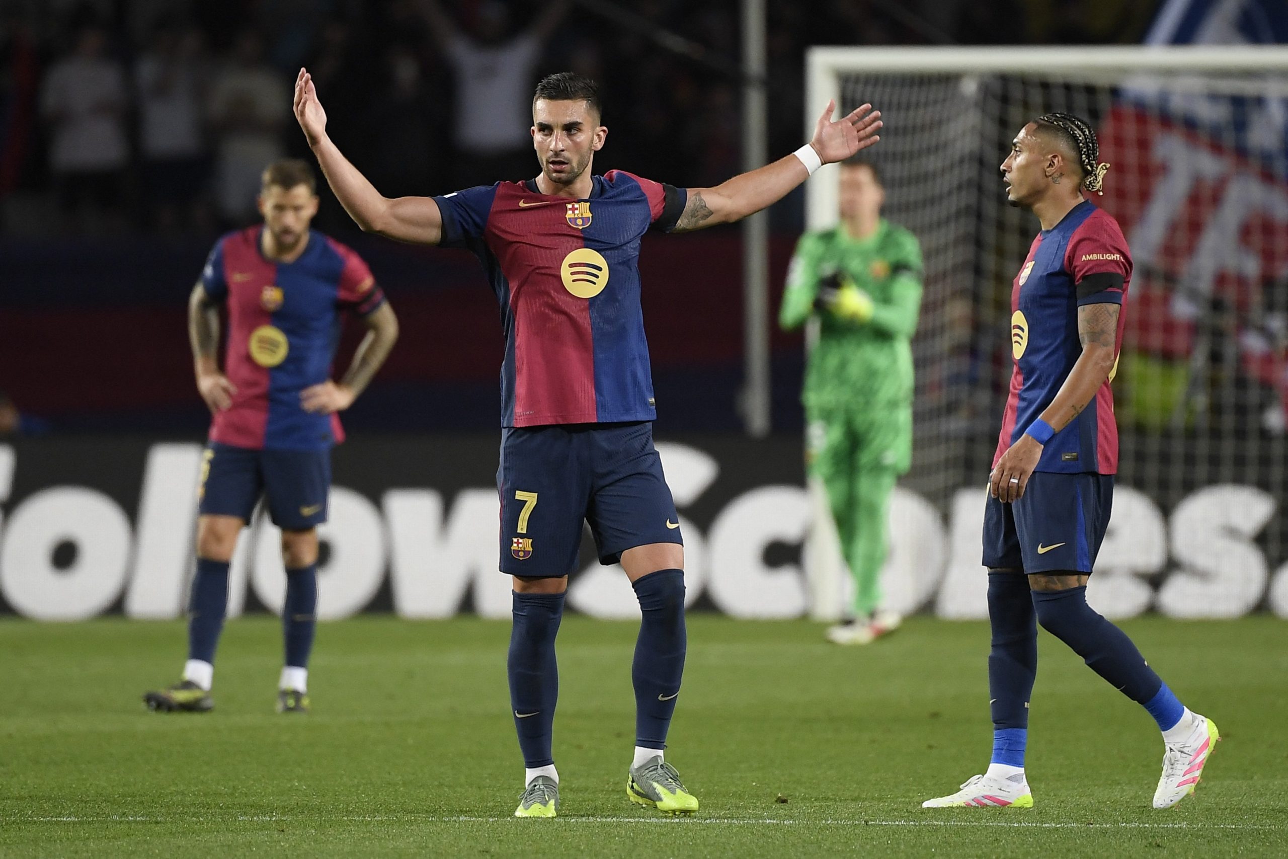 KAKAV FUDBAL, KAKVI GOLOVI, KAKAV SPEKTAKL! Barselona-Inter 3:3 uz kišu majstorija na Monžuiku
